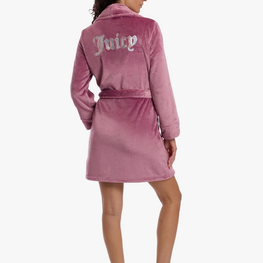 Juicy couture bathrobe